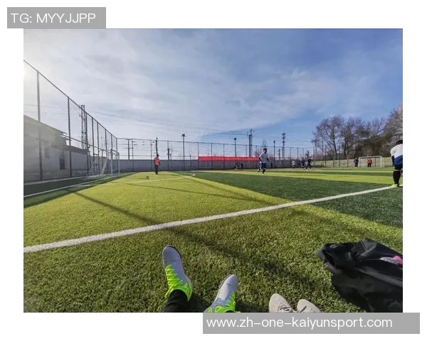 足球与英语的完美结合如何提升你的语言能力与球场表现 足球与英语的完美结合如何提升你的语言能力与球场表现